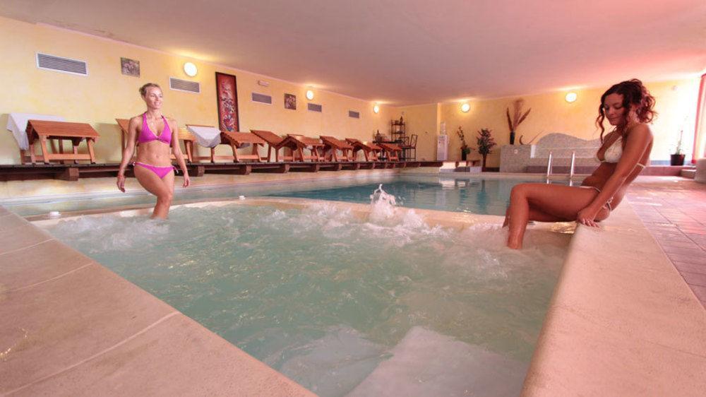 Park Hotel Faver Tremosine Ngoại thất bức ảnh